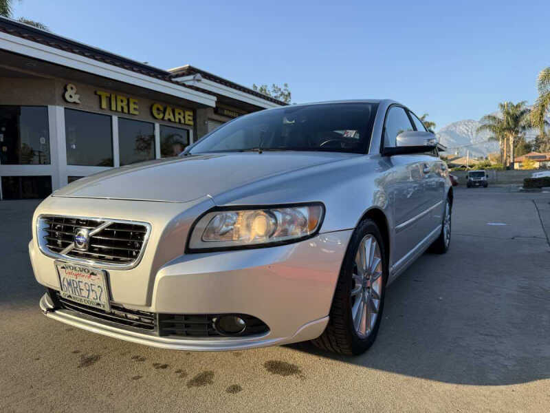 2010 Volvo S40 2.4i