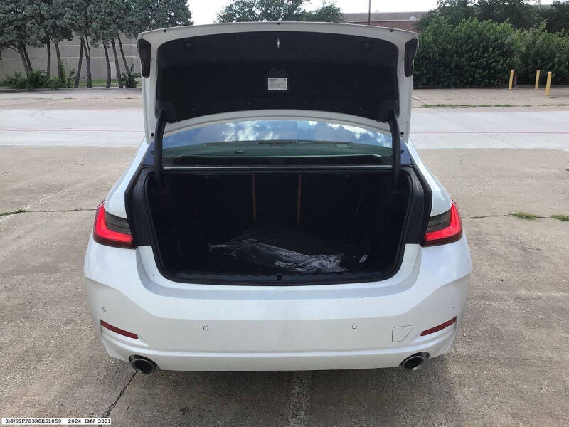 2024 BMW 3 Series 330i