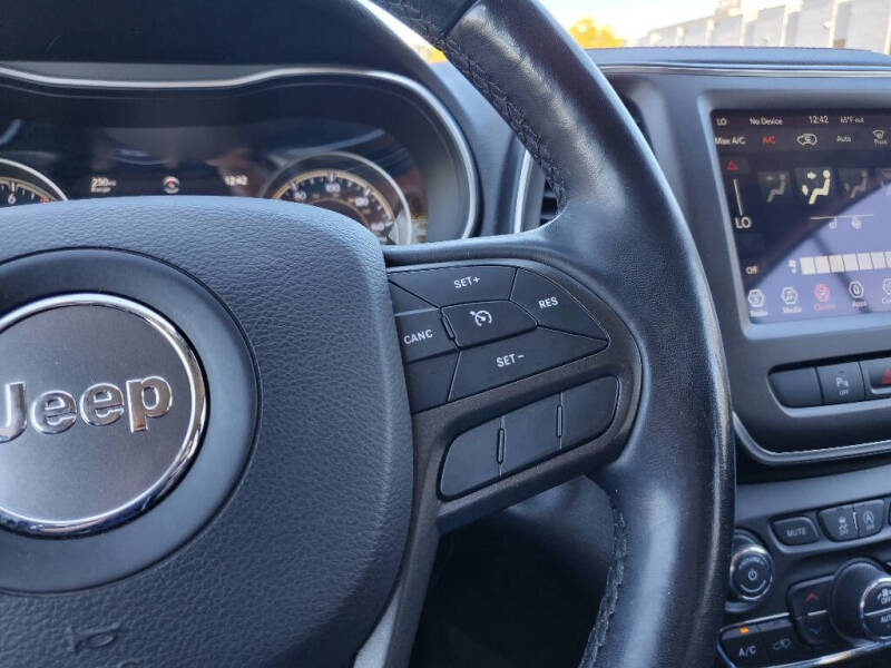 2020 Jeep Cherokee Trailhawk