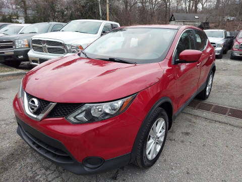 2017 Nissan Rogue Sport for sale at AMA Auto Sales LLC in Ringwood NJ