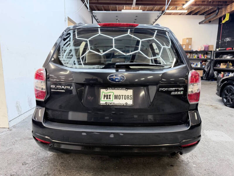 2016 Subaru Forester 2.5i