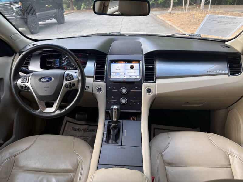 2016 Ford Taurus SEL
