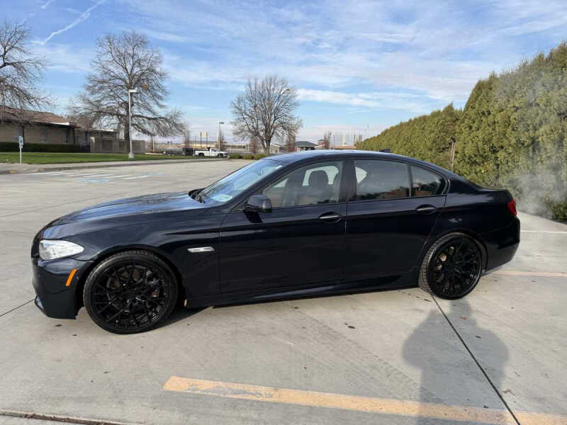 2012 BMW 5 Series 550i xDrive