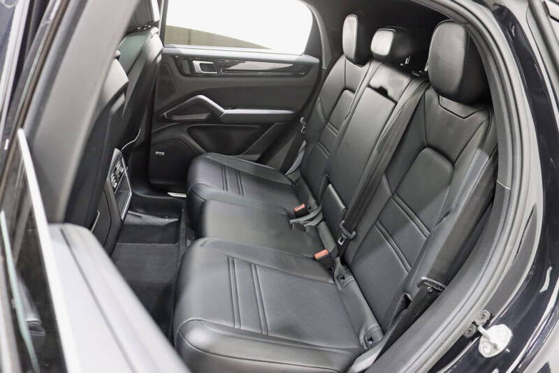 2022 Porsche Cayenne