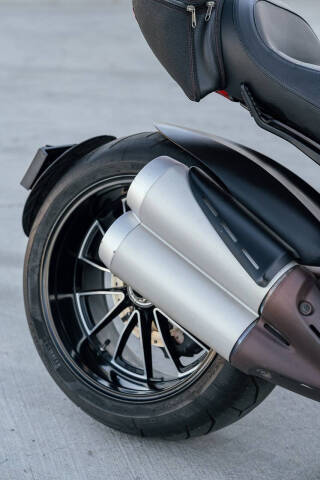 2011 Ducati Diavel