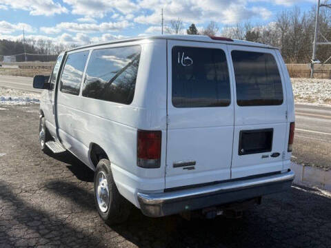2009 Ford E-Series E-350 SD XL