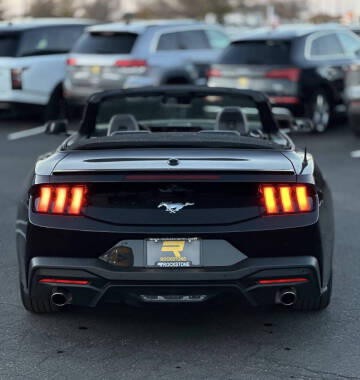 2025 Ford Mustang EcoBoost Premium