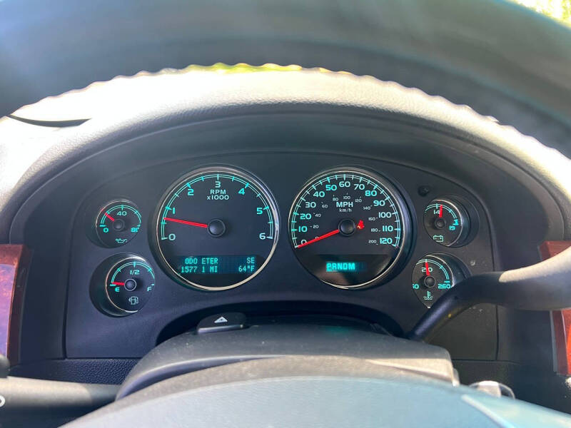 2011 Chevrolet Avalanche LT