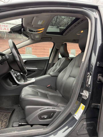 2015 Volvo V60 T5 Drive-E Premier