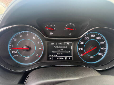 2017 Chevrolet Cruze LT Auto