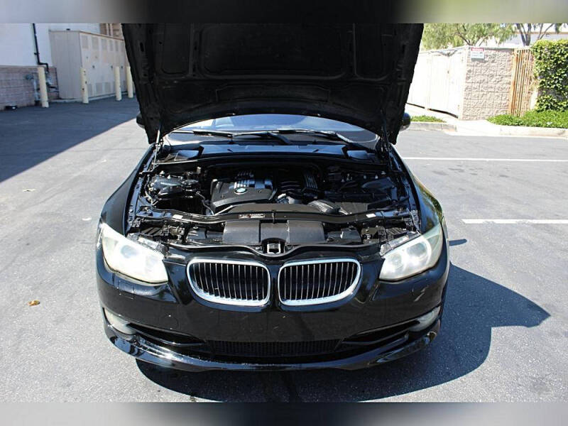 2011 BMW 3 Series 328i