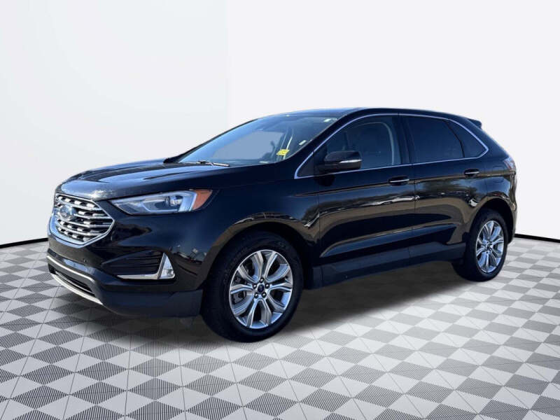 2022 Ford Edge Titanium