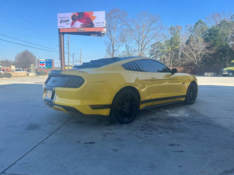 2016 Ford Mustang GT Premium photo 17