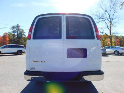 2019 Chevrolet Express 2500