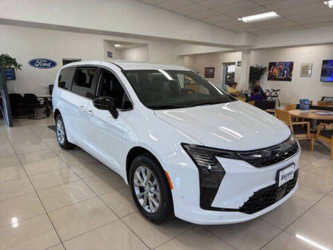 2027 Chrysler Pacifica Select