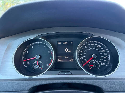 2015 Volkswagen Golf TSI S