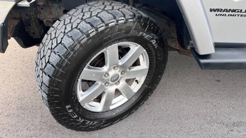 2013 Jeep Wrangler Unlimited Sahara