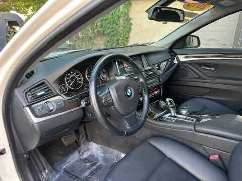 2015 BMW 5 Series 528i