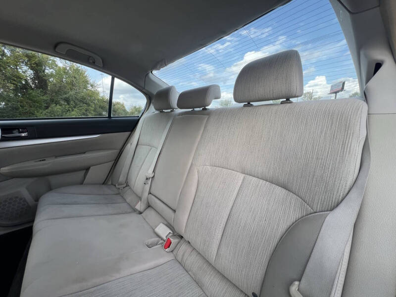 2013 Subaru Legacy 2.5i Premium