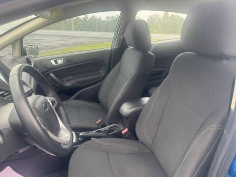 2015 Ford Fiesta SE
