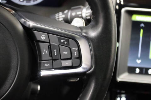 2019 Jaguar F-PACE S