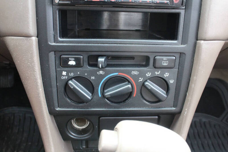 1999 Toyota Camry LE