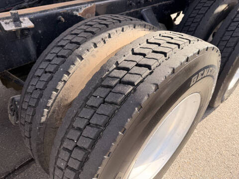 2013 Peterbilt Tri/A 367 8x4