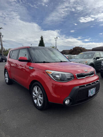 2015 Kia Soul +