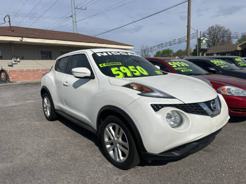 2015 Nissan JUKE for sale at AA Auto Sales in Independence MO