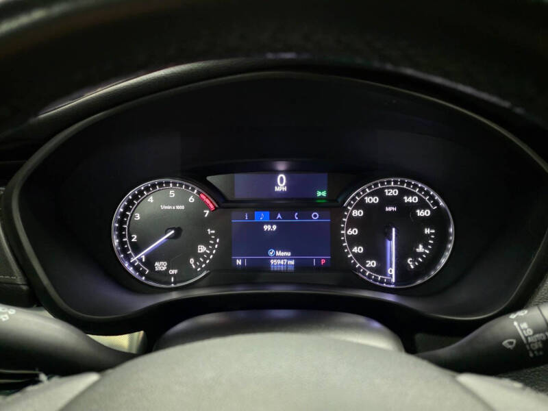 2020 Cadillac XT4 Premium Luxury