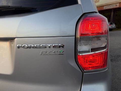 2015 Subaru Forester 2.5i