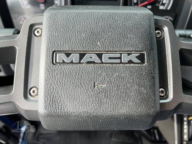 2023 Mack MD6