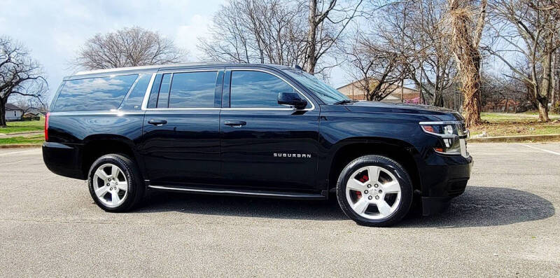 2019 Chevrolet Suburban LT