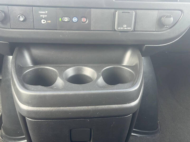 2024 Chevrolet Express LS 3500