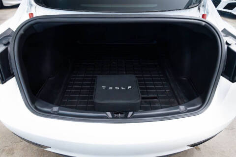 2019 Tesla Model 3 Mid Range