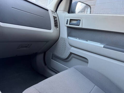 2009 Ford Escape XLT