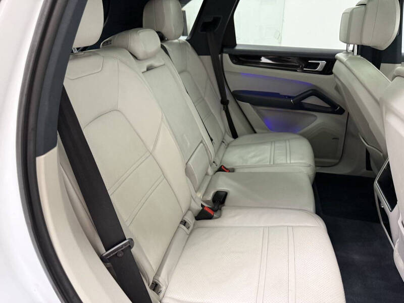 2020 Porsche Cayenne