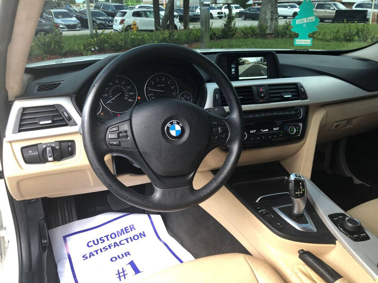 2018 BMW 320i Sedan - $17,850
