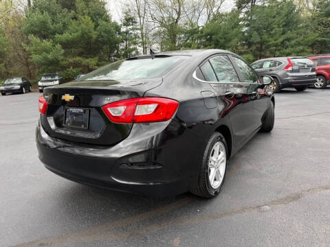 2017 Chevrolet Cruze LT Auto