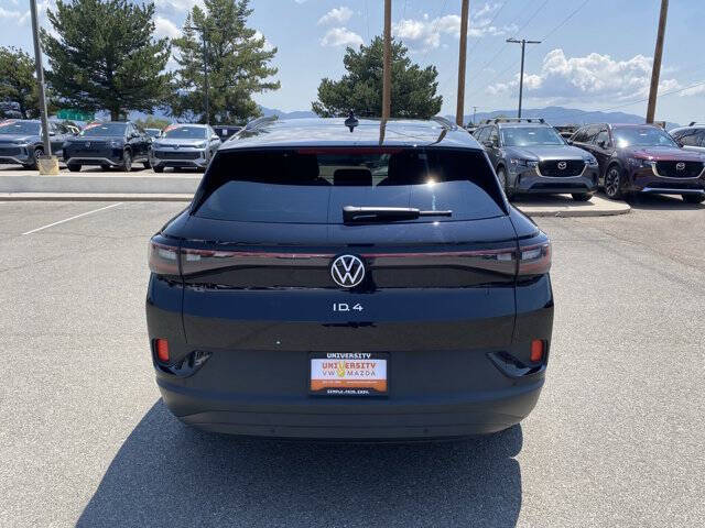 2023 Volkswagen ID.4 Pro