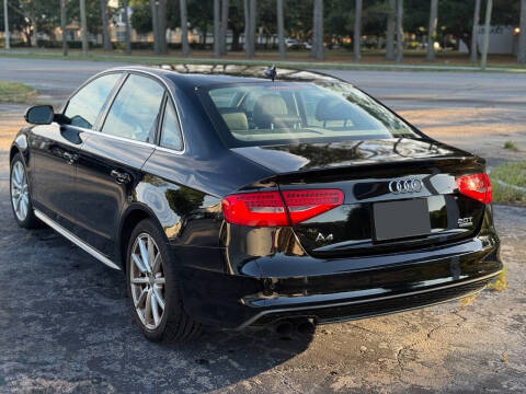 2015 Audi A4 2.0T quattro Premium Plus