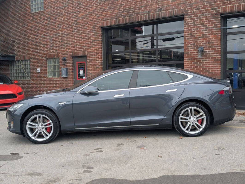 2014 Tesla Model S P85D