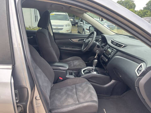 2016 Nissan Rogue SV