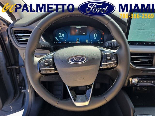 2024 Ford Escape Platinum