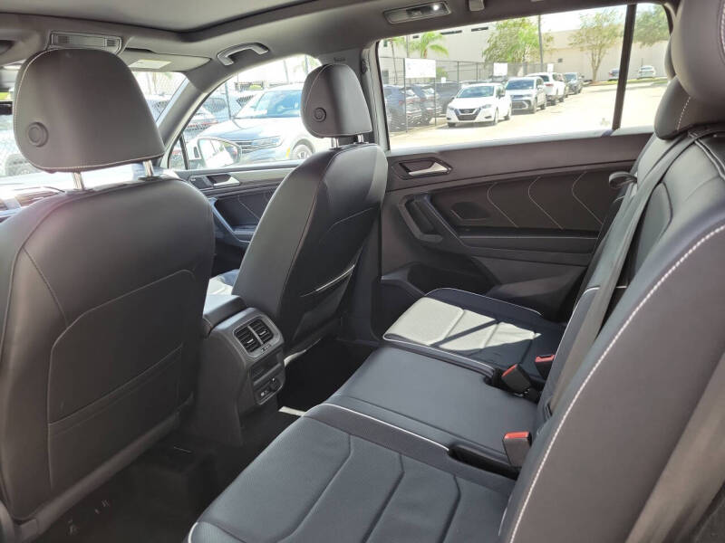 2022 Volkswagen Tiguan SEL R-Line 4Motion