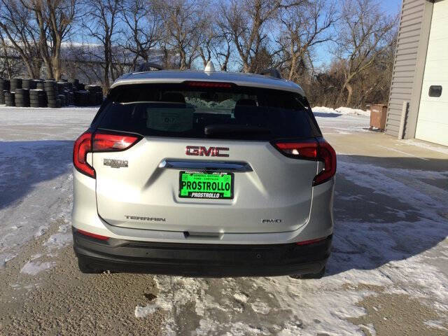 2020 GMC Terrain SLE