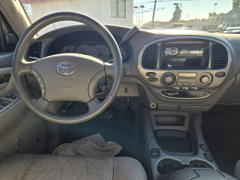 2003 Toyota Sequoia Limited