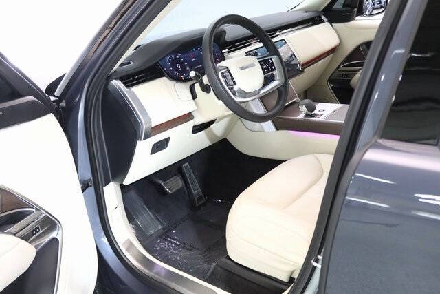 2024 Land Rover Range Rover P400 SE