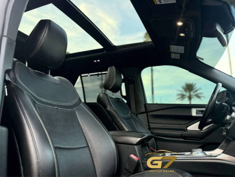 2020 Ford Explorer ST