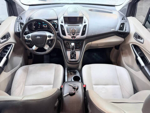 2017 Ford Transit Connect XLT